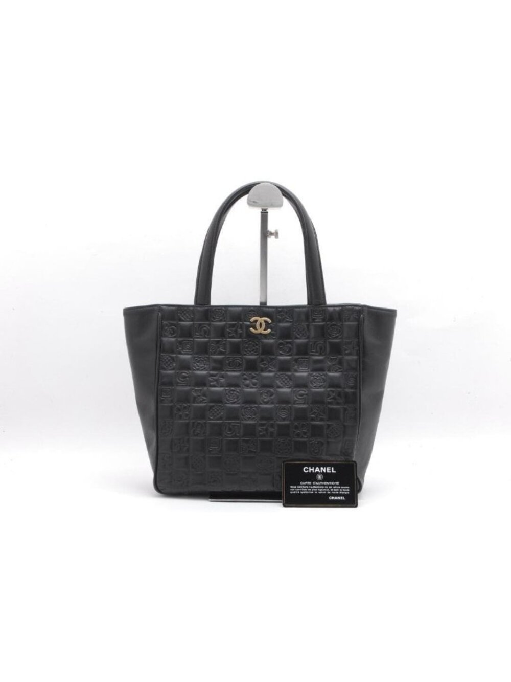 Chanel Tote Icon Line